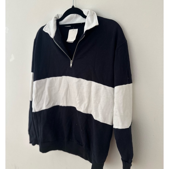 J. Galt Rugby Stripe Quarter-Zip Sweatshirt One-Size - Picture 7 of 12